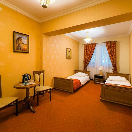 Hotel Palac Akropol Люблін Екстер'єр фото